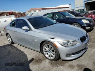2012 BMW 3 Series 328i with VIN WBAKE5C51CJ106614, listed as a Copart auction lot 68272274 with 86,462 mi miles and Salvage Title. Bid and sale history available at carsss.com. Image 4.