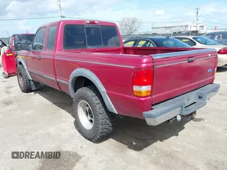 1994 Ford Ranger Splash z VIN 1FTCR15X3RPB69674, wystawiony jako IAAI lot #41931622 z przebiegiem 144 828 mil mil oraz . Historia ofert i sprzedaży dostępna na DreamBid. Obrazek 3.