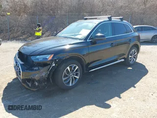 2021 Audi Q5 Premium Plus with VIN WA1BAAFY0M2018978, listed as a IAAI auction lot 41827330 with 72,730 mi miles. Bid and sale history available at carsss.com. Image 18.