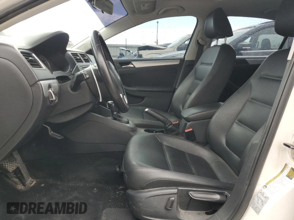 2013 Volkswagen Jetta SE with VIN 3VWDP7AJ6DM360239, listed as a Copart auction lot 47421025 with 119,596 mi miles and Salvage title. Bid and sale history available at DreamBid. Image 7.