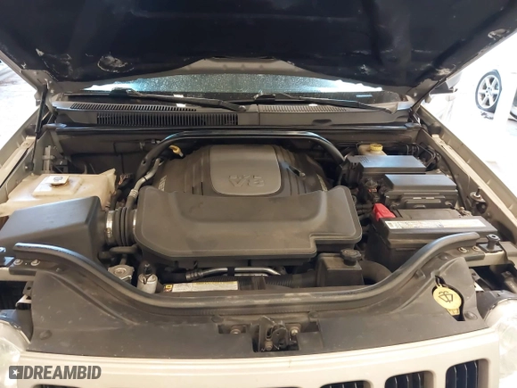 2010 Jeep Grand Cherokee Laredo with VIN 1J4RR4GT9AC106381, listed as a IAAI auction lot 41723268 with 180,008 mi miles. Bid and sale history available at carsss.com. Image 10.