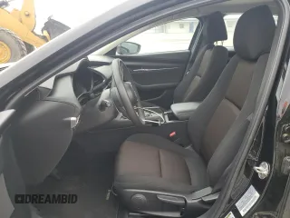 2021 Mazda 3 2.0 with VIN JM1BPAA76M1322440, listed as a Copart auction lot 51431125 with 42,603 mi miles and Salvage Title. Bid and sale history available at DreamBid. Image 7.