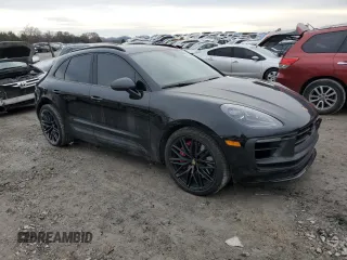 2023 Porsche Macan GTS z VIN WP1AF2A5XPLB57664, wystawiony jako Copart lot #84326964 z przebiegiem 27 209 mil mil oraz Czysty tytuł • Clean title. Historia ofert i sprzedaży dostępna na DreamBid. Obrazek 4.