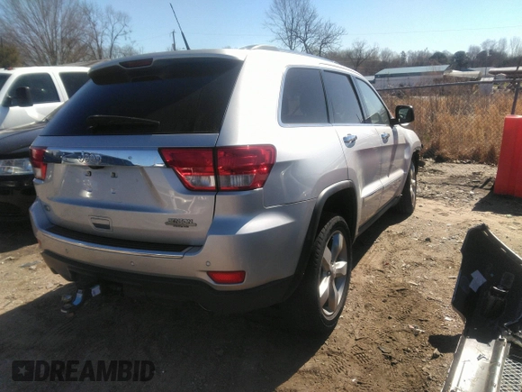 2011 Jeep Grand Cherokee Overland with VIN 1J4RS6GT2BC524217, listed as a IAAI auction lot 41827844 with 33,442 mi miles and . Bid and sale history available at DreamBid. Image 4.