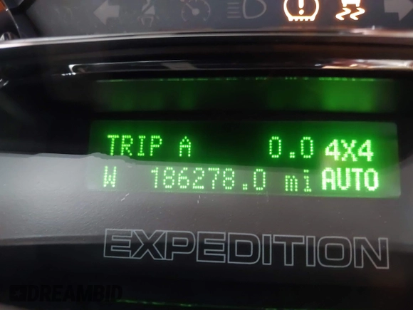 2011 Ford Expedition EL Limited with VIN 1FMJK2A54BEF33457, listed as a IAAI auction lot 41864686 with 186,278 mi miles. Bid and sale history available at carsss.com. Image 15.