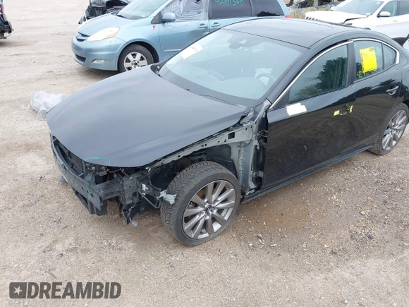 2021 Mazda 3 Preferred with VIN JM1BPBCL4M1328334, listed as a IAAI auction lot 42186709 with 119,926 mi miles and . Bid and sale history available at DreamBid. Image 18.