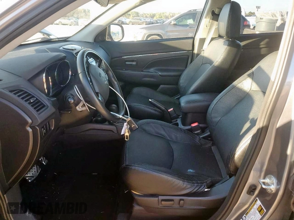 2017 Mitsubishi Outlander SEL with VIN JA4AP4AW9HZ019223, listed as a Copart auction lot 66467535 with 53,245 mi miles and Clean title. Bid and sale history available at DreamBid. Image 7.