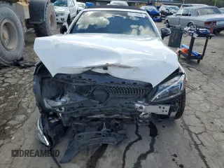 2017 Mercedes-Benz C 43 AMG z VIN WDDWK6EB5HF488782, wystawiony jako Copart lot #71118023 z przebiegiem 62 172 mil mil oraz . Historia ofert i sprzedaży dostępna na DreamBid. Obrazek 5.