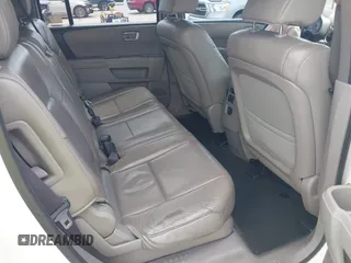 2014 Honda Pilot EX-L with VIN 5FNYF4H52EB055549, listed as a IAAI auction lot 42086456 with 292,594 mi miles and . Bid and sale history available at carsss.com. Image 8.