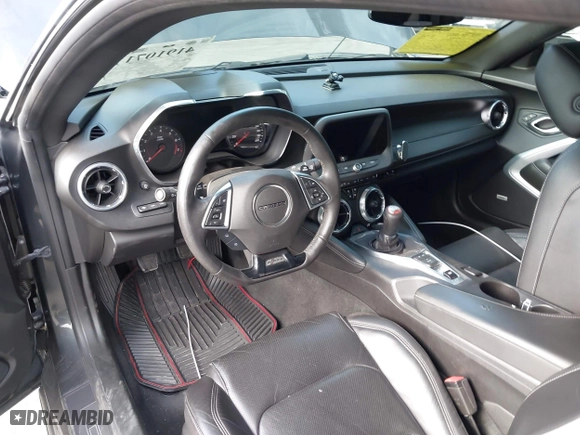 2017 Chevrolet Camaro 2SS with VIN 1G1FG1R72H0150305, listed as a IAAI auction lot 41910711 with 81,003 mi miles. Bid and sale history available at carsss.com. Image 22.