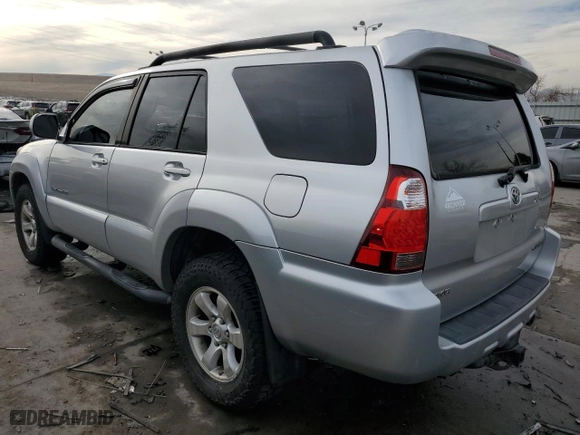 2006 Toyota 4Runner SR5 with VIN JTEBT14R268030332, listed as a Copart auction lot 43806845 with 273,725 mi miles and Salvage Title. Bid and sale history available at carsss.com. Image 2.