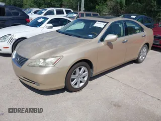 2007 Lexus ES 330 z VIN JTHBJ46G772071520, wystawiony jako IAAI lot #42558690 z przebiegiem 203 029 mil mil oraz . Historia ofert i sprzedaży dostępna na DreamBid. Obrazek 2.