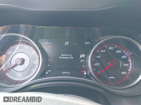 2020 Dodge Charger R/T z VIN 2C3CDXCT2LH106714, wystawiony jako IAAI lot #41860126 z przebiegiem 128 195 mil mil oraz . Historia ofert i sprzedaży dostępna na DreamBid. Obrazek 7.