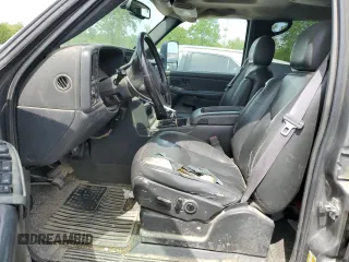 2006 Chevrolet Silverado 3500 DRW Wrk Trk with VIN 1GCJK33286F132975, listed as a Copart auction lot 51809294 with 242,451 mi miles and Salvage Title. Bid and sale history available at carsss.com. Image 7.