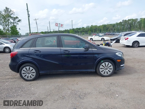 2017 Mercedes-Benz B Electric Drive with VIN WDDVP9AB7HJ016231, listed as a IAAI auction lot 42122915 with 86,076 mi miles and . Bid and sale history available at DreamBid. Image 14.