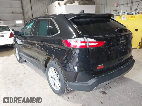 2021 Ford Edge SEL with VIN 2FMPK4J94MBA40692, listed as a IAAI auction lot 41869756 with 44,197 mi miles. Bid and sale history available at carsss.com. Image 3.