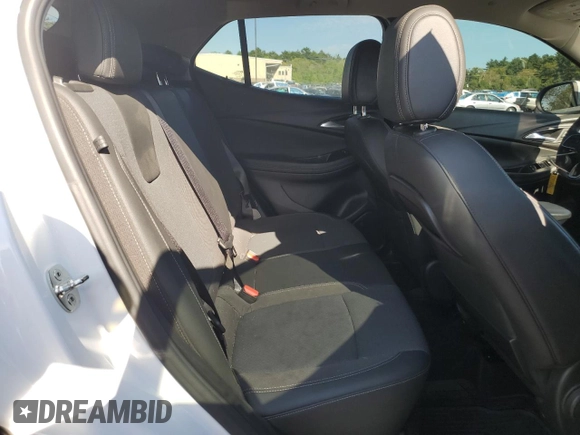 2020 Buick Encore GX Preferred с VIN KL4MMCSLXLB106991, выставлен на аукционе Copart как лот 56003145 с пробегом 74 242 миль миль и Списание • Salvage title. История ставок и продаж доступна на DreamBid. Изображение 11.