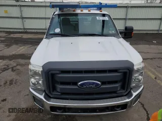 2015 Ford F-350 z VIN 1FDRF3E64FEB37731, wystawiony jako Copart lot #88112315 z przebiegiem 82 988 mil mil oraz Szkoda całkowita • Salvage title. Historia ofert i sprzedaży dostępna na DreamBid. Obrazek 5.