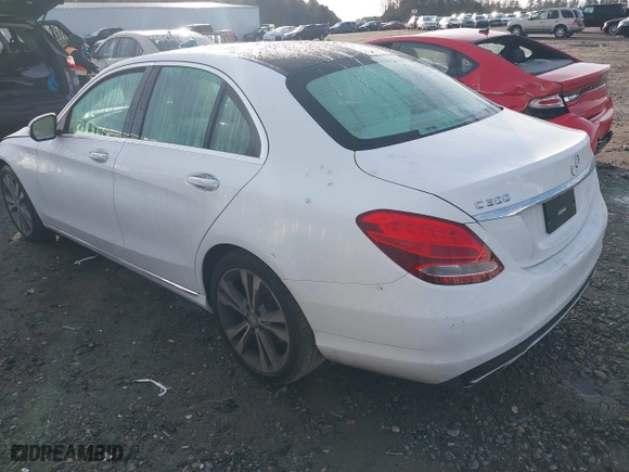 2015 Mercedes-Benz C-Class C 300 with VIN 55SWF4JB0FU056996, listed as a IAAI auction lot 41162582 with 149,333 mi miles. Bid and sale history available at carsss.com. Image 3.