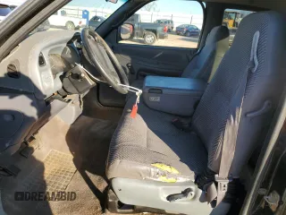 1999 Dodge 1500 with VIN 3B7HC12Y1XG199438, listed as a Copart auction lot 88346955 with 230,867 mi miles and Salvage Title. Bid and sale history available at DreamBid. Image 7.