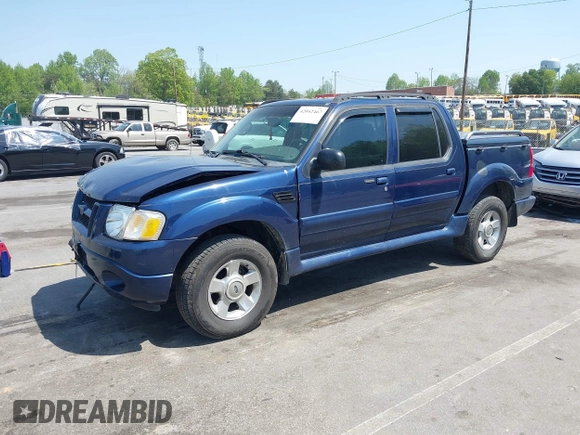 2004 Ford Explorer Sport Trac XLS z VIN 1FMZU67K64UB52672, wystawiony jako IAAI lot #42042467 z przebiegiem 230 135 mil mil oraz . Historia ofert i sprzedaży dostępna na DreamBid. Obrazek 2.