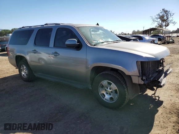 2008 Chevrolet Suburban LTZ with VIN 3GNFC16J18G172933, listed as a Copart auction lot 76124934 with 156,089 mi miles and Salvage Title. Bid and sale history available at carsss.com. Image 4.