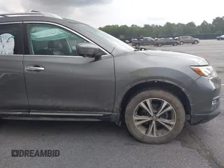 2017 Nissan Rogue SL с VIN JN8AT2MT7HW145402, выставлен на аукционе IAAI как лот 42377013 с пробегом 93 421 миль миль и . История ставок и продаж доступна на DreamBid. Изображение 17.