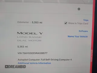 2024 Tesla Model Y Long Range z VIN 7SAYGDEE5RA326577, wystawiony jako IAAI lot #41531364 z przebiegiem 5353 mil mil oraz . Historia ofert i sprzedaży dostępna na DreamBid. Obrazek 7.