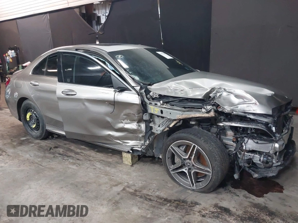 2020 Mercedes-Benz C 300 with VIN WDDWF8EB4LR525375, listed as a IAAI auction lot 41475309 with 29,659 mi miles and . Bid and sale history available at DreamBid. Image 6.