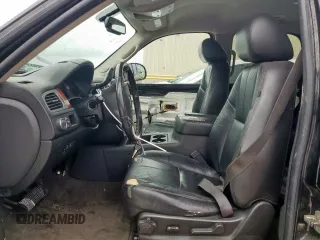 2011 Chevrolet Tahoe LT z VIN 1GNSCBE07BR102826, wystawiony jako Copart lot #54546765 z przebiegiem 234 000 mil mil oraz Szkoda całkowita • Salvage title. Historia ofert i sprzedaży dostępna na DreamBid. Obrazek 7.