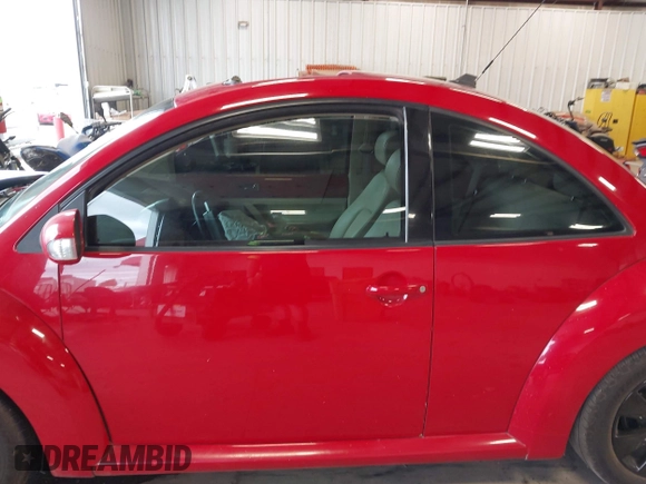 2009 Volkswagen Beetle S with VIN 3VWRG31C49M506046, listed as a IAAI auction lot 42745257 with Not provided miles and . Bid and sale history available at DreamBid. Image 13.