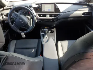2024 Lexus UX 250h F Sport z VIN JTHB6JBHXR2160693, wystawiony jako Copart lot #53131285 z przebiegiem 40 938 mil mil oraz Szkoda całkowita • Salvage title. Historia ofert i sprzedaży dostępna na DreamBid. Obrazek 8.