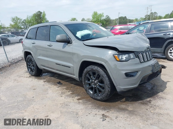 2019 Jeep Grand Cherokee Upland with VIN 1C4RJFAG5KC729664, listed as a IAAI auction lot 42077687 with 51,392 mi miles. Bid and sale history available at carsss.com. Image 1.