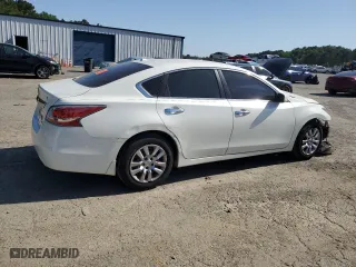 2014 Nissan Altima 2.5 S with VIN 1N4AL3AP3EN370576, listed as a Copart auction lot 52042455 with 251,363 mi miles and Salvage Title. Bid and sale history available at carsss.com. Image 3.