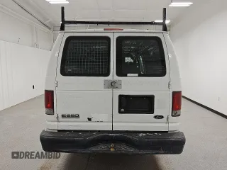 2008 Ford Econoline Cargo Commercial with VIN 1FTNS24L68DA01657, listed as a Copart auction lot 84043584 with 349,826 mi miles and Clean Title. Bid and sale history available at DreamBid. Image 6.