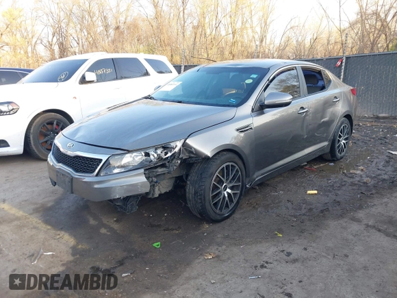 2013 Kia Optima LX with VIN 5XXGM4A77DG166140, listed as a IAAI auction lot 41881144 with 185,391 mi miles. Bid and sale history available at carsss.com. Image 18.