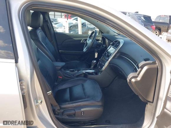 2014 Chevrolet Malibu LT with VIN 1G11E5SL1EF221243, listed as a IAAI auction lot 41902382 with 145,698 mi miles. Bid and sale history available at carsss.com. Image 5.