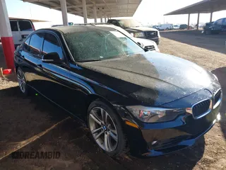2013 BMW 3 Series 328i z VIN WBA3A5G54DNP24255, wystawiony jako IAAI lot #41507903 z przebiegiem 177 195 mil mil oraz . Historia ofert i sprzedaży dostępna na DreamBid. Obrazek 1.