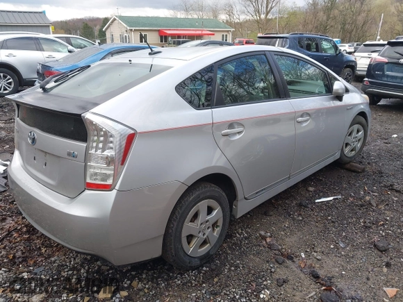 2010 Toyota Prius II with VIN JTDKN3DU3A0122443, listed as a IAAI auction lot 42030295 with 241,889 mi miles. Bid and sale history available at carsss.com. Image 4.