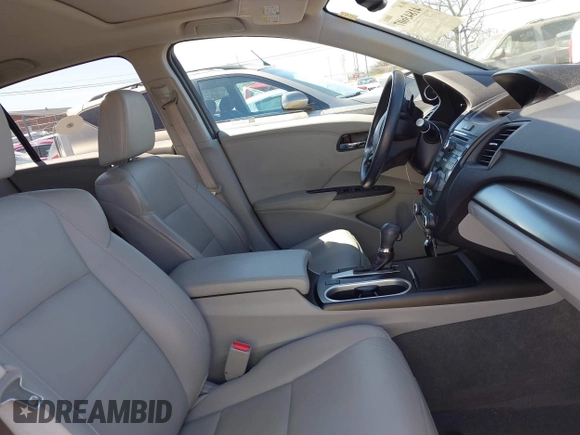 2017 Acura RDX with VIN 5J8TB3H38HL014490, listed as a IAAI auction lot 41843607 with 110,093 mi miles. Bid and sale history available at carsss.com. Image 5.