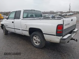 1997 Dodge 1500 with VIN 3B7HC13Y8VG787591, listed as a IAAI auction lot 41493641 with 281,506 mi miles and . Bid and sale history available at DreamBid. Image 3.