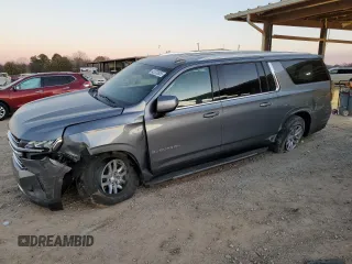 2021 Chevrolet Suburban LT z VIN 1GNSCCKD2MR255257, wystawiony jako Copart lot #42373525 z przebiegiem 101 686 mil mil oraz Szkoda całkowita • Salvage title. Historia ofert i sprzedaży dostępna na DreamBid. Obrazek 1.