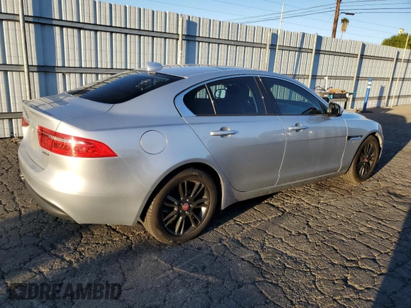 2018 Jaguar XE with VIN SAJAD4FN3JCP25046, listed as a Copart auction lot 88505285 with 55,128 mi miles and Clean Title. Bid and sale history available at DreamBid. Image 3.