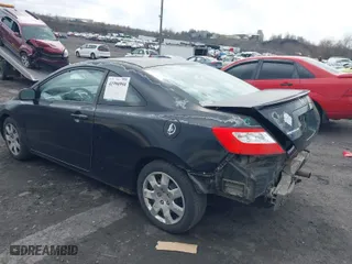2008 Honda Civic Cpe LX with VIN 2HGFG11618H514205, listed as a IAAI auction lot 41990994 with 251,010 mi miles. Bid and sale history available at carsss.com. Image 3.