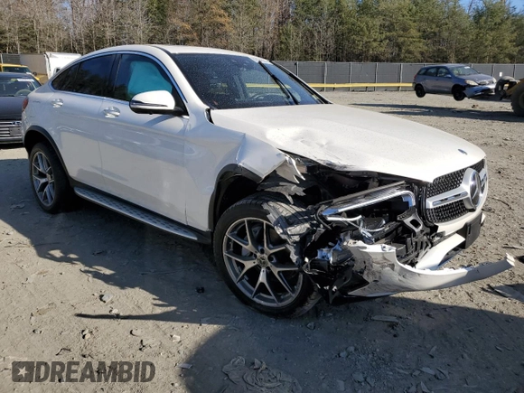 2021 Mercedes-Benz GLC with VIN W1N0J8EB4MF892643, listed as a Copart auction lot 82924654 with 25,270 mi miles and Salvage Title. Bid and sale history available at carsss.com. Image 4.