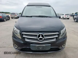 2019 Mercedes-Benz Metris Passenger with VIN WD4PG2EE3K3545093, listed as a Copart auction lot 63640845 with 127,584 mi miles and Clean title. Bid and sale history available at DreamBid. Image 5.