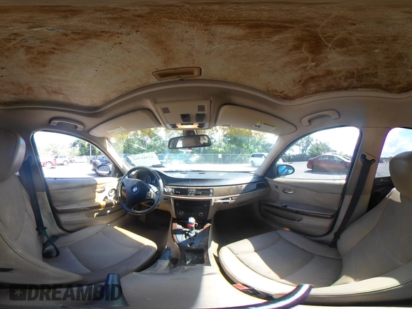 2007 BMW 3 Series 328i with VIN WBAVA37577NL17404, listed as a IAAI auction lot 42481460 with Not provided miles and . Bid and sale history available at DreamBid. Image 18.