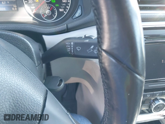 2012 Volkswagen Passat SE с VIN 1VWBH7A3XCC054344, выставлен на аукционе IAAI как лот 41290377 с пробегом 195 009 миль миль и . История ставок и продаж доступна на DreamBid. Изображение 11.