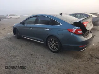 2015 Hyundai Sonata Sport z VIN 5NPE34ABXFH083470, wystawiony jako Copart lot #43548115 z przebiegiem 110 746 mil mil oraz Szkoda całkowita • Salvage title. Historia ofert i sprzedaży dostępna na DreamBid. Obrazek 2.