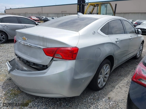 2016 Chevrolet Impala LT with VIN 2G1115S36G9117628, listed as a IAAI auction lot 41260452 with 135,105 mi miles. Bid and sale history available at carsss.com. Image 4.